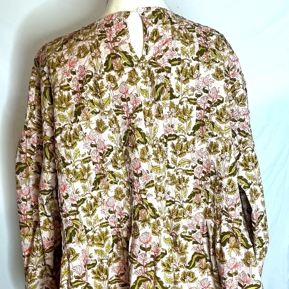 Meadows Fig Top in Botanical Print - Picture 11 of 11